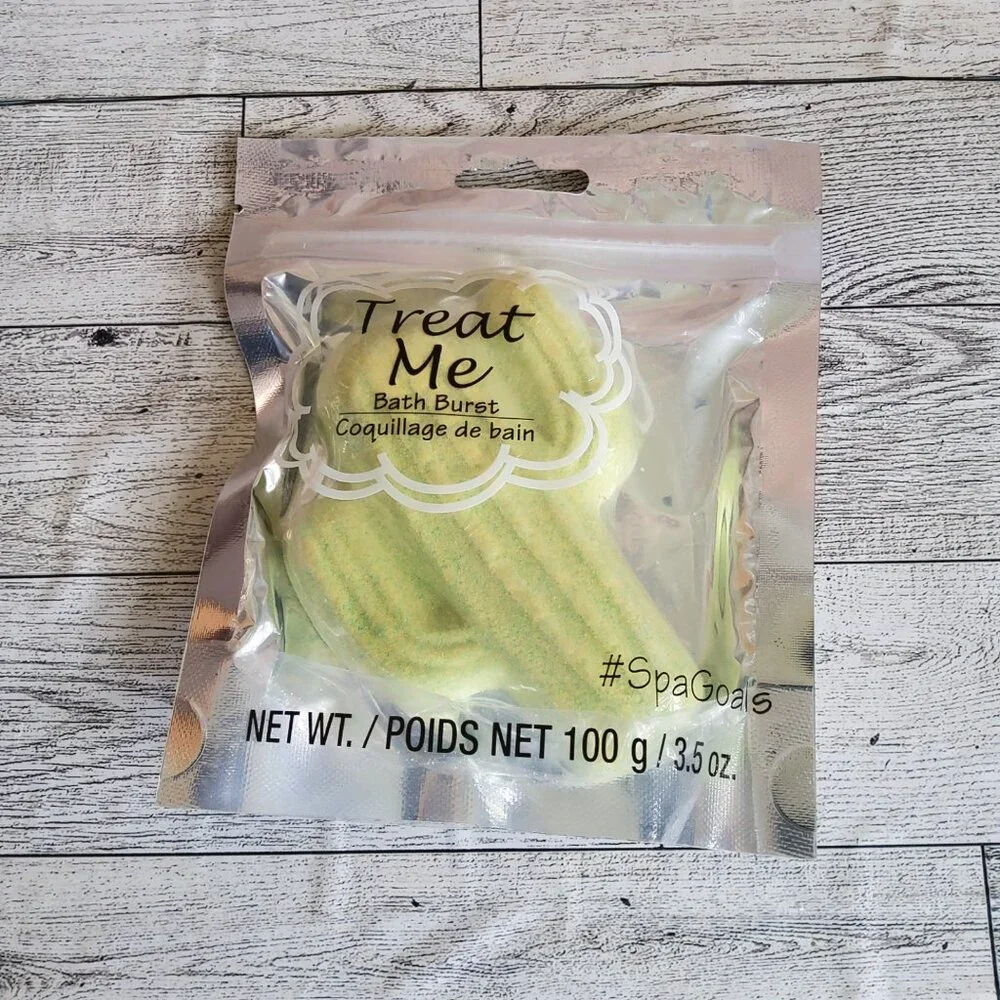 Treat Me Bath Burst Cactus Green